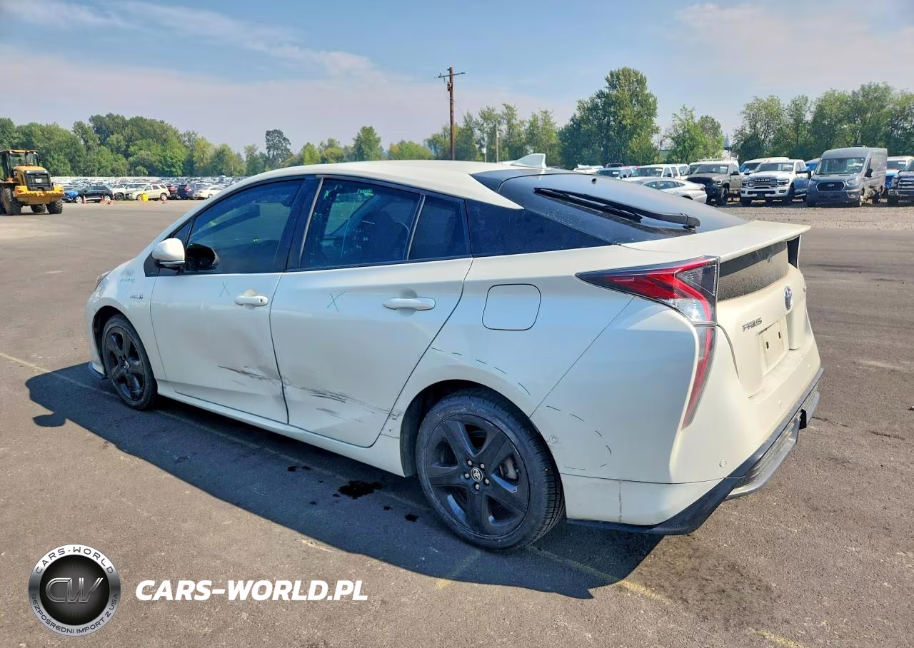 2017 Toyota Prius Three Touring VIN:JTDKARFU5H3537901 - 2