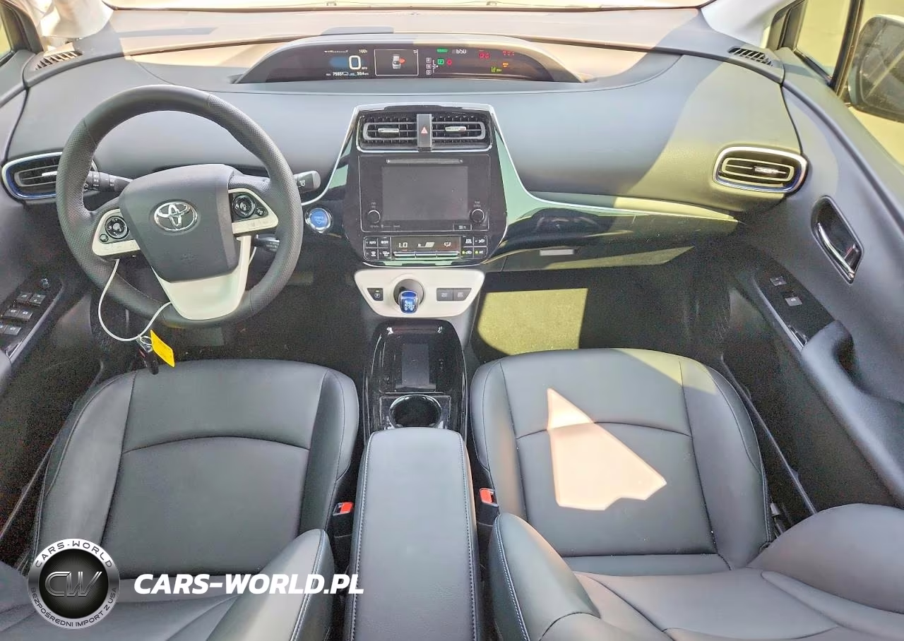 2017 Toyota Prius Three Touring VIN:JTDKARFU5H3537901 - 8