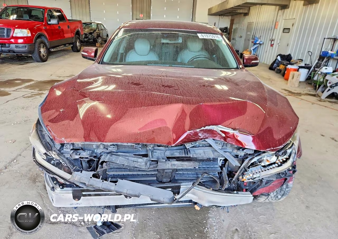 2016 Hyundai Genesis 3.8L VIN:KMHGN4JE2GU127719 - 5