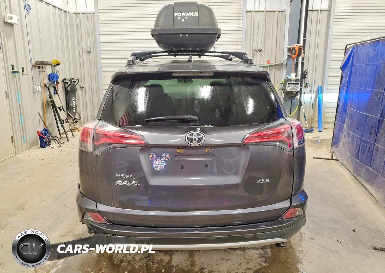2017 Toyota Rav4 Xle VIN:JTMWFREV0HJ105483 - 6