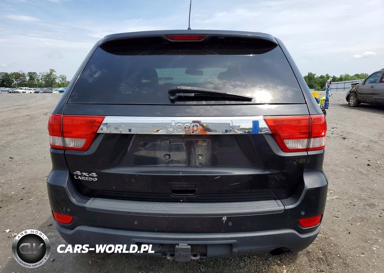 2011 Jeep Grand Cherokee Laredo VIN:1J4RR4GG8BC544670 - 6