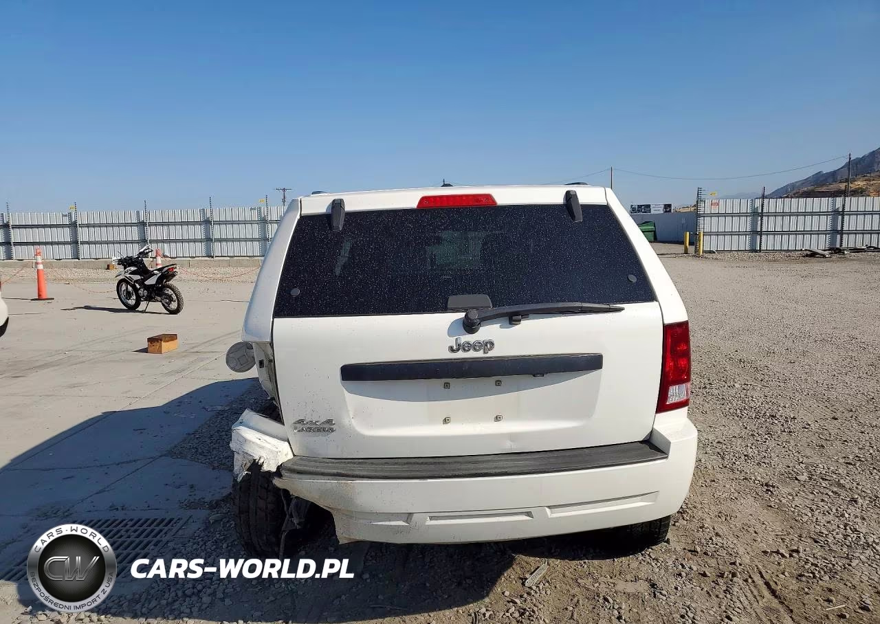 2008 Jeep Grand Cherokee Laredo VIN:1J8GR48K58C237121 - 6
