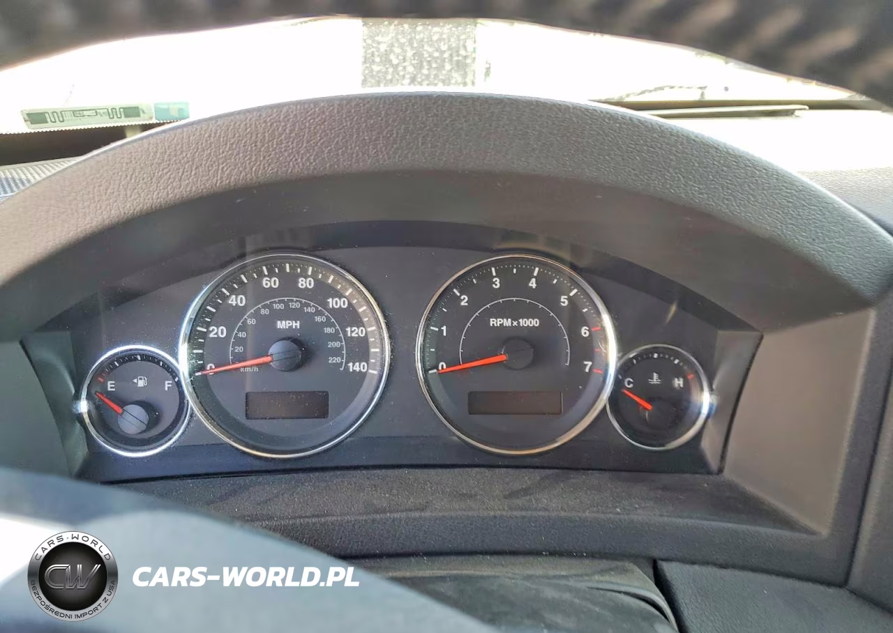2008 Jeep Grand Cherokee Laredo VIN:1J8GR48K58C237121 - 9