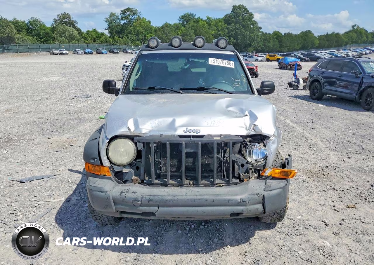 2005 Jeep Liberty Renegade VIN:1J4GL38KX5W526518 - 5