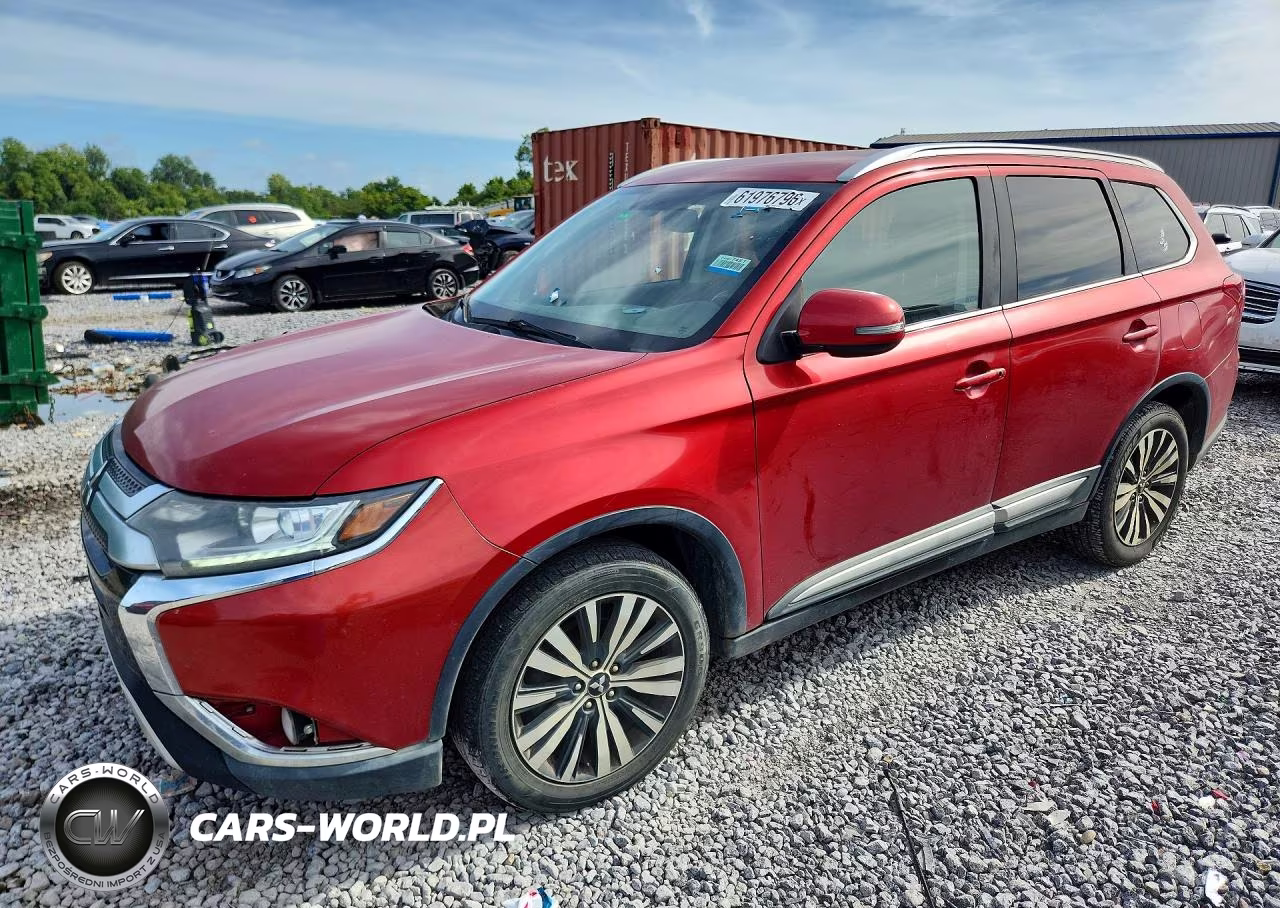 2019 Mitsubishi Outlander Se – zdjęcie 1 z 13