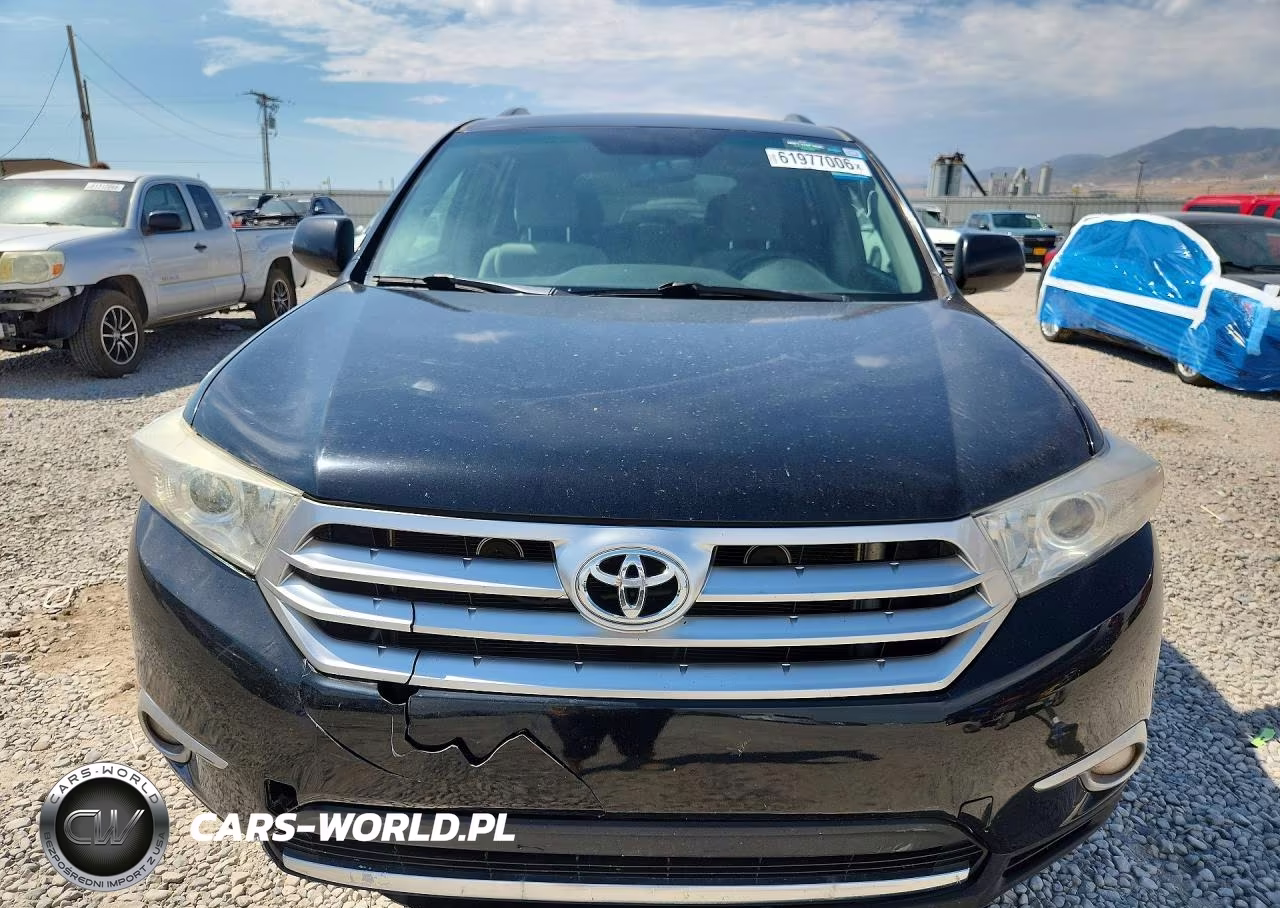2012 Toyota Highlander Base VIN:5TDBK3EH4CS112076 - 5