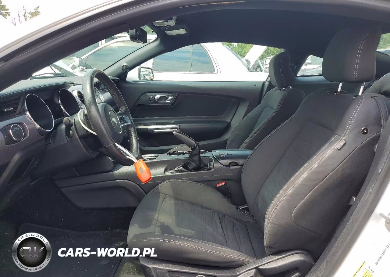 2017 Ford Mustang VIN:1FA6P8TH1H5256223 - 7