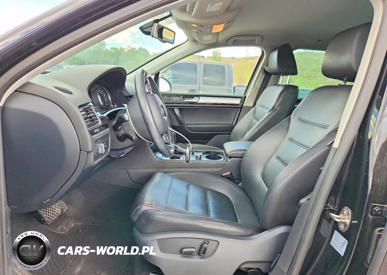 2013 Volkswagen Touareg V6 VIN:WVGEF9BP9DD011687 - 7