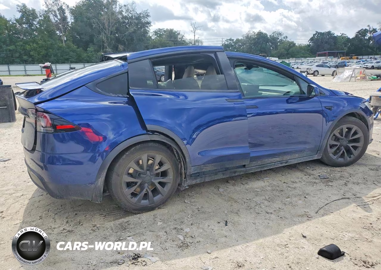 2023 Tesla Model X VIN:7SAXCBE59PF378614 - 3