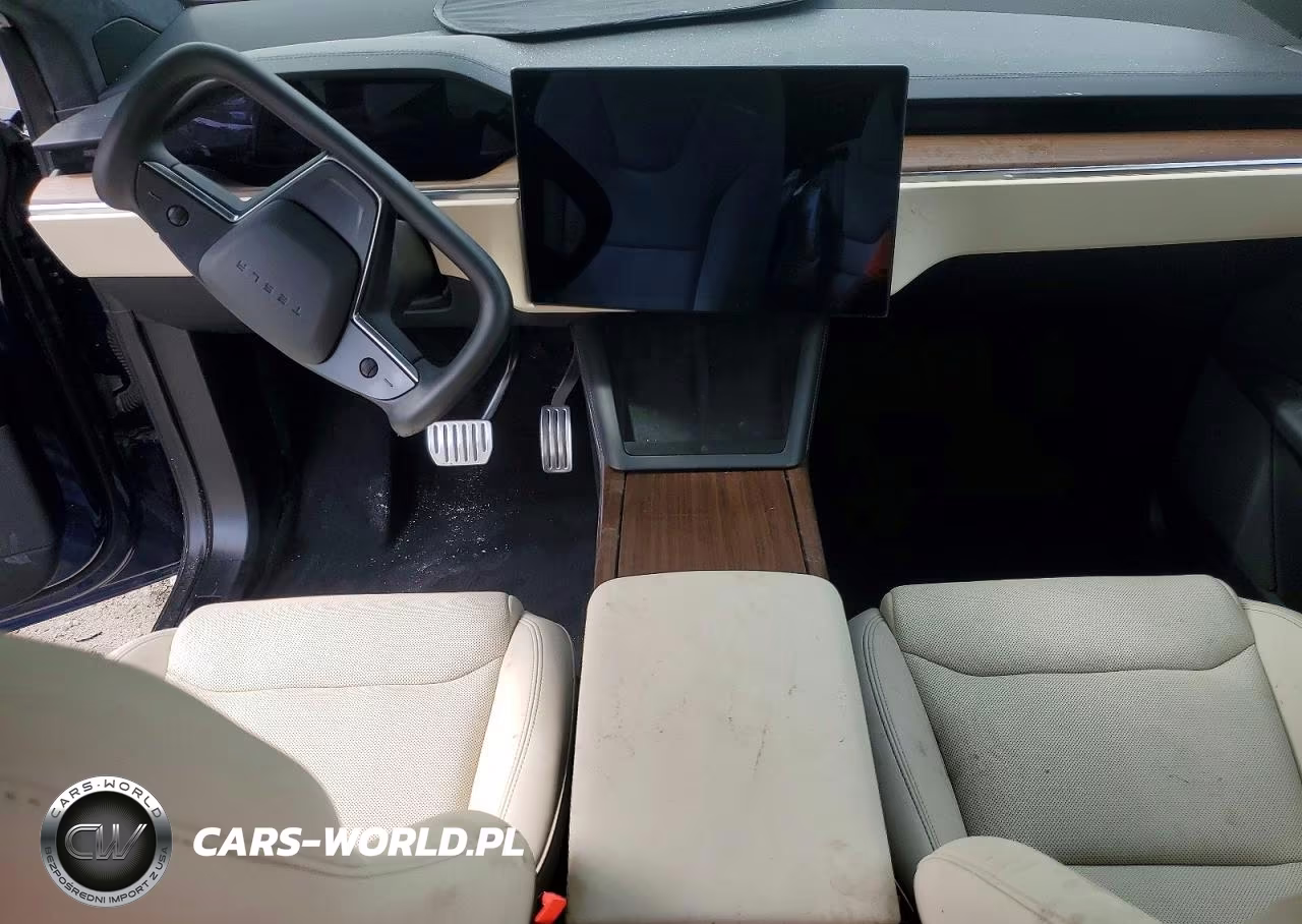 2023 Tesla Model X VIN:7SAXCBE59PF378614 - 8