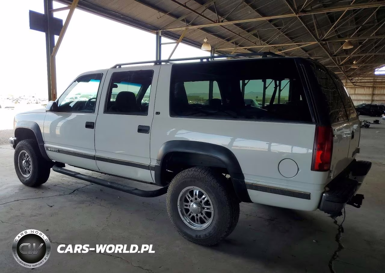1999 Chevrolet Suburban K2500 VIN:3GNGK26F7XG106751 - 2