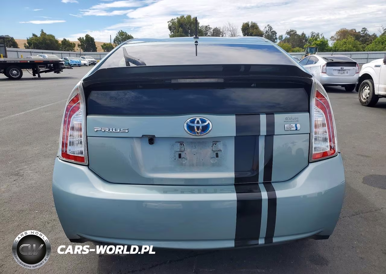 2014 Toyota Prius VIN:JTDKN3DU0E1818628 - 6