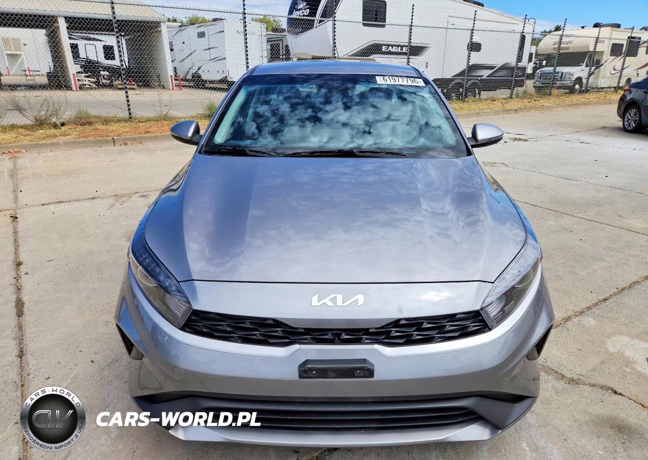2024 Kia Forte Lxs VIN:3KPF24AD3RE827072 - 5