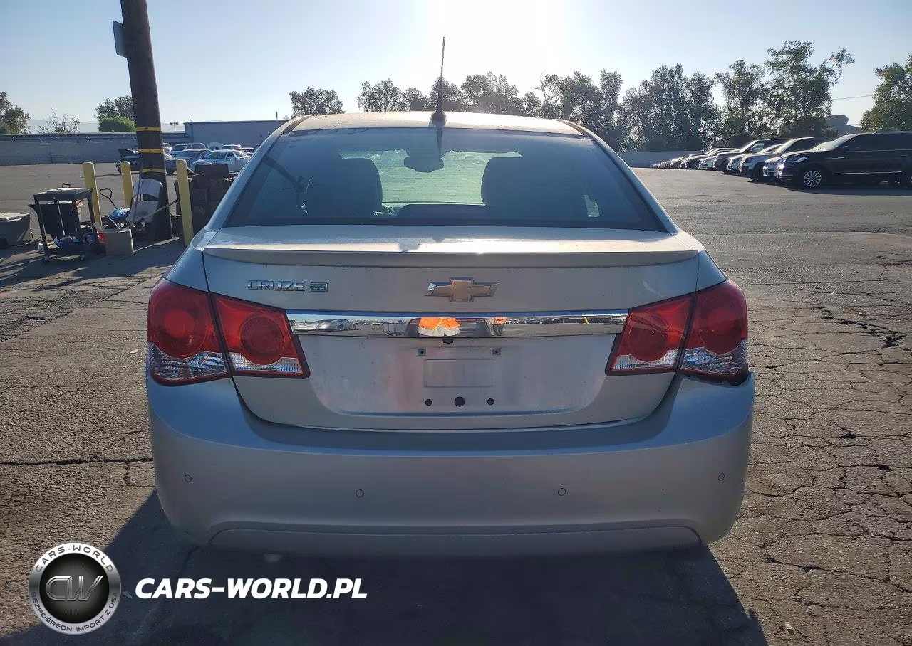 2014 Chevrolet Cruze VIN:1G1P75SZ9E7404263 - 6