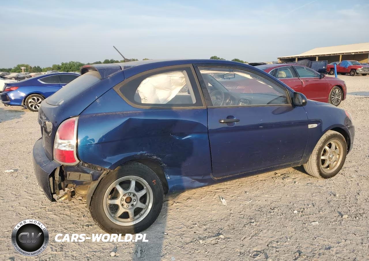 2011 Hyundai Accent Gl VIN:KMHCM3AC7BU200294 - 3