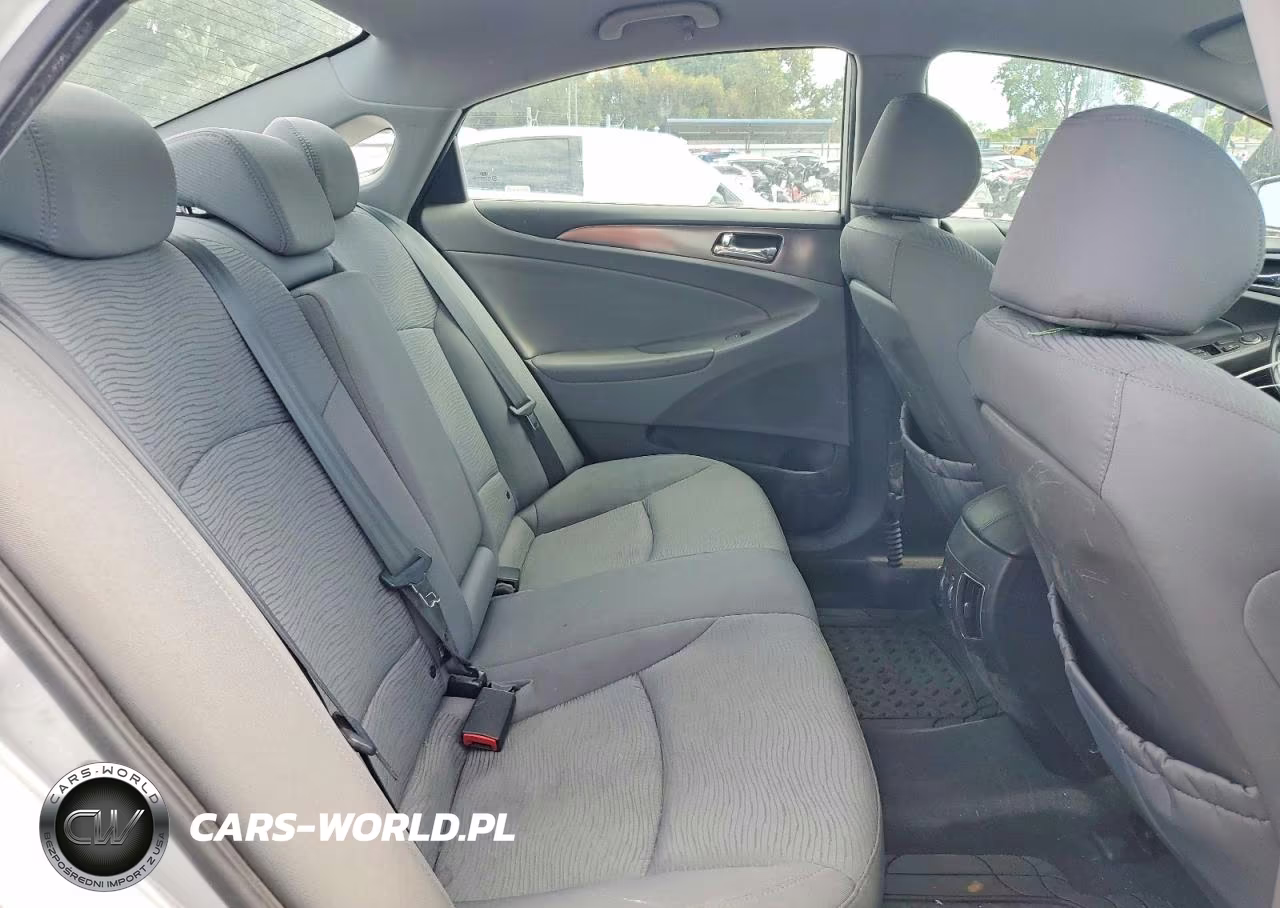 2011 Hyundai Sonata Hybrid VIN:KMHEC4A47BA000852 - 10