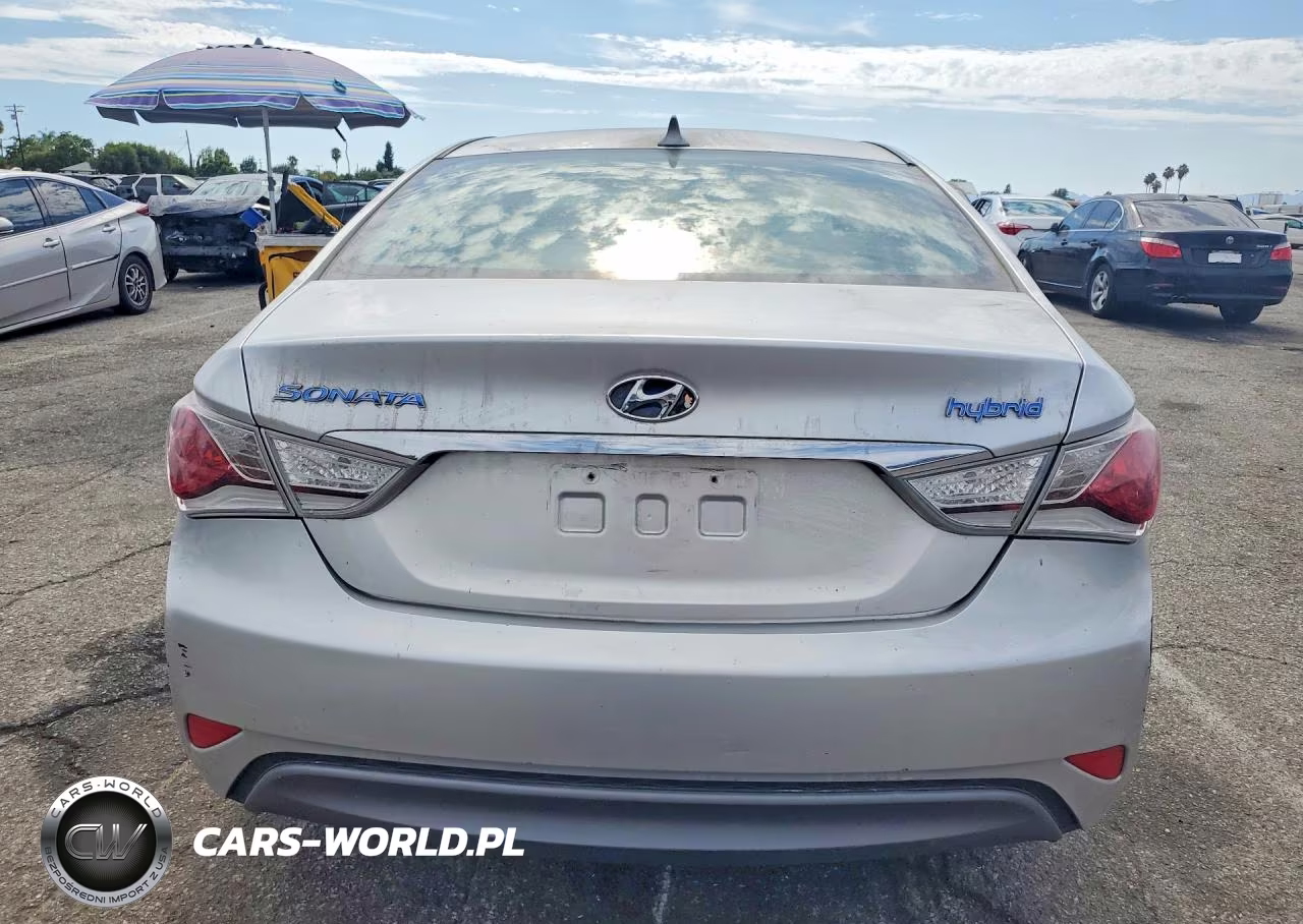 2011 Hyundai Sonata Hybrid VIN:KMHEC4A47BA000852 - 6