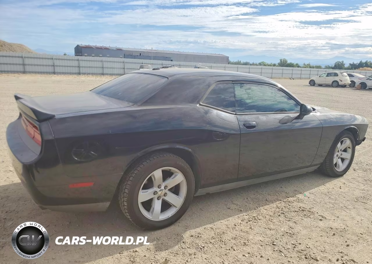 2012 Dodge Challenger Sxt VIN:2C3CDYAG2CH228209 - 3