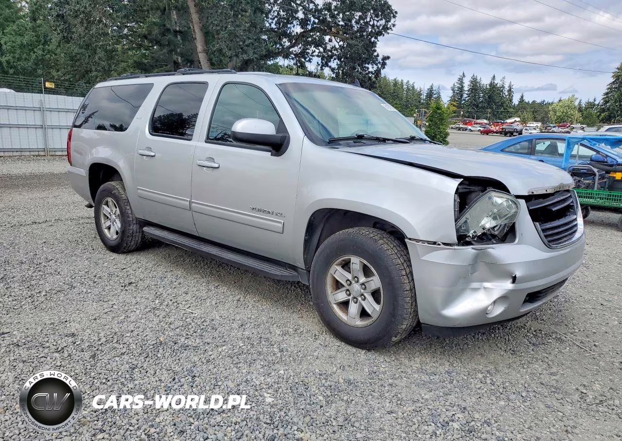 2013 GMC Yukon Xl K1500 Slt VIN:1GKS2KE79DR320847 - 4
