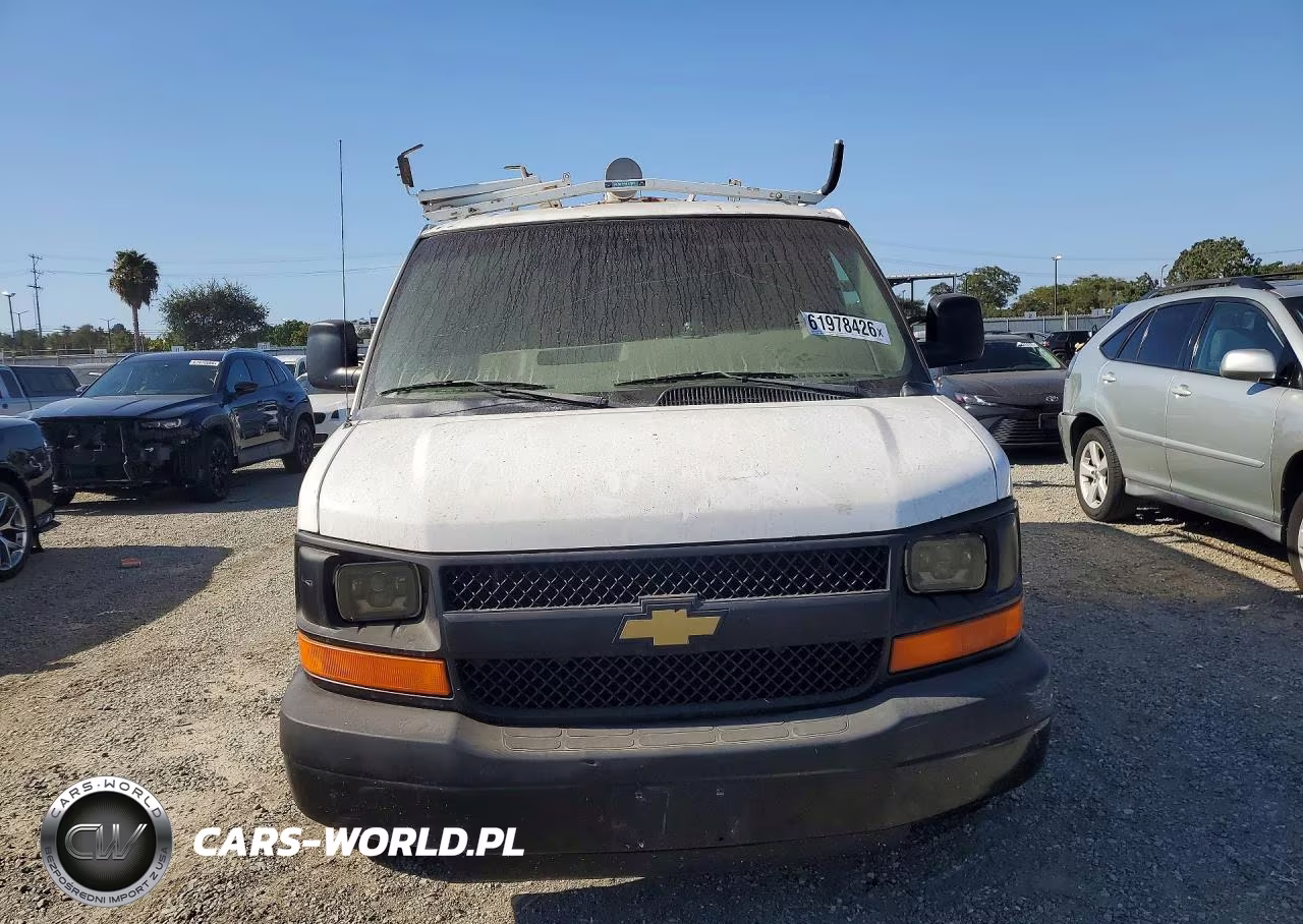 2007 Chevrolet Express G2500 VIN:1GCGG25V271187210 - 5