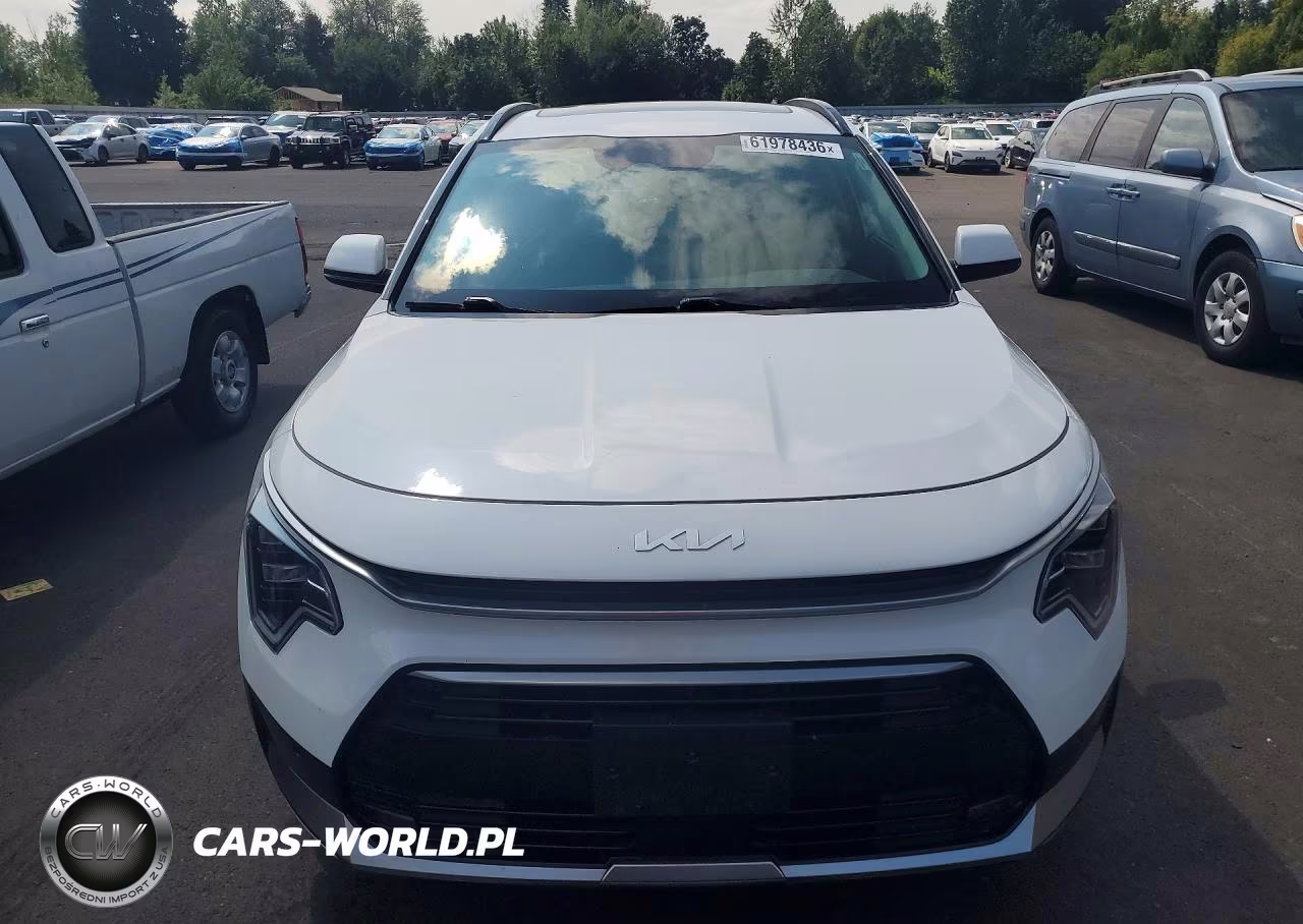 2025 Kia Niro Sx Touring VIN:KNDCT3LE6S5272457 - 5