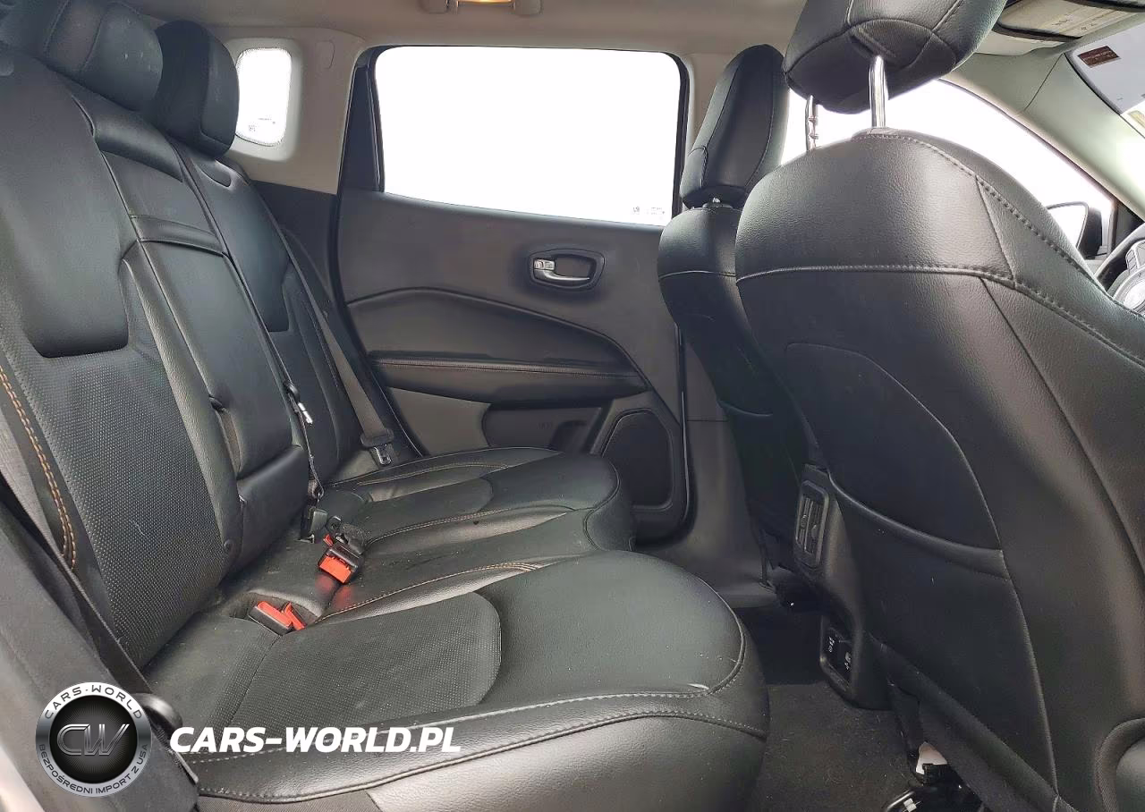 2019 Jeep Compass Limited VIN:3C4NJCCB8KT802111 - 11