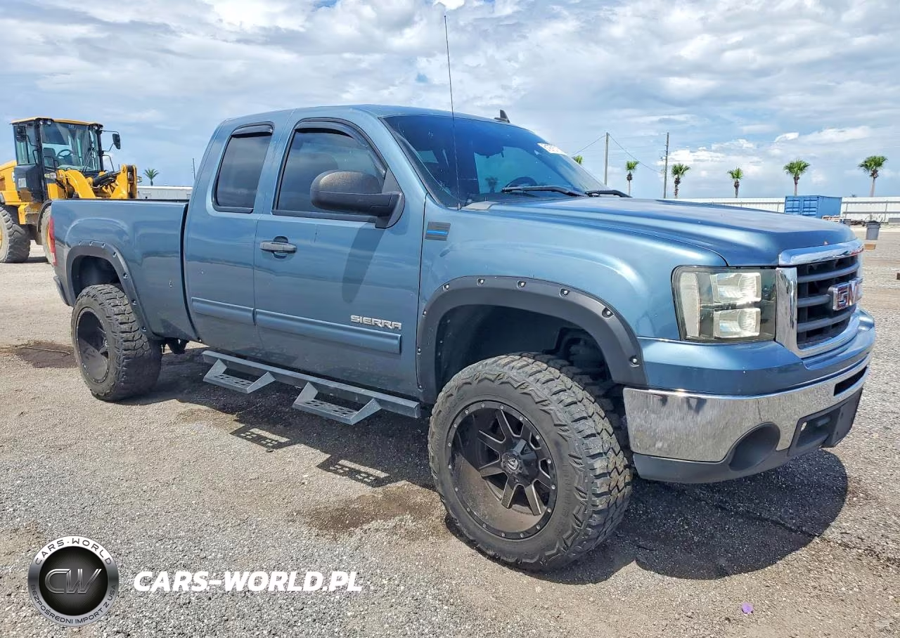 2011 GMC Sierra C1500 Sle VIN:1GTR1VE07BZ456103 - 4