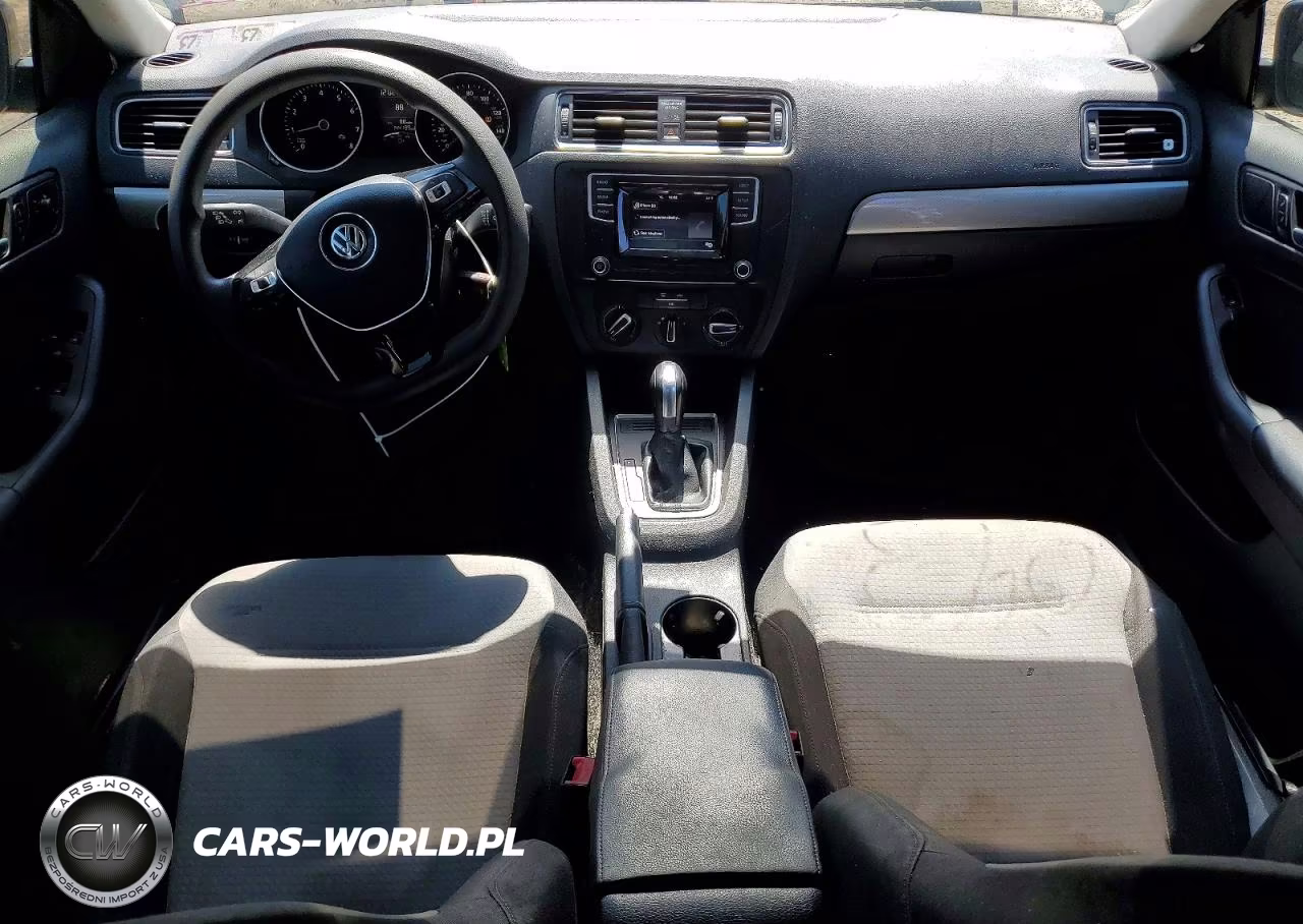2018 Volkswagen Jetta S VIN:3VW2B7AJ2JM247891 - 8
