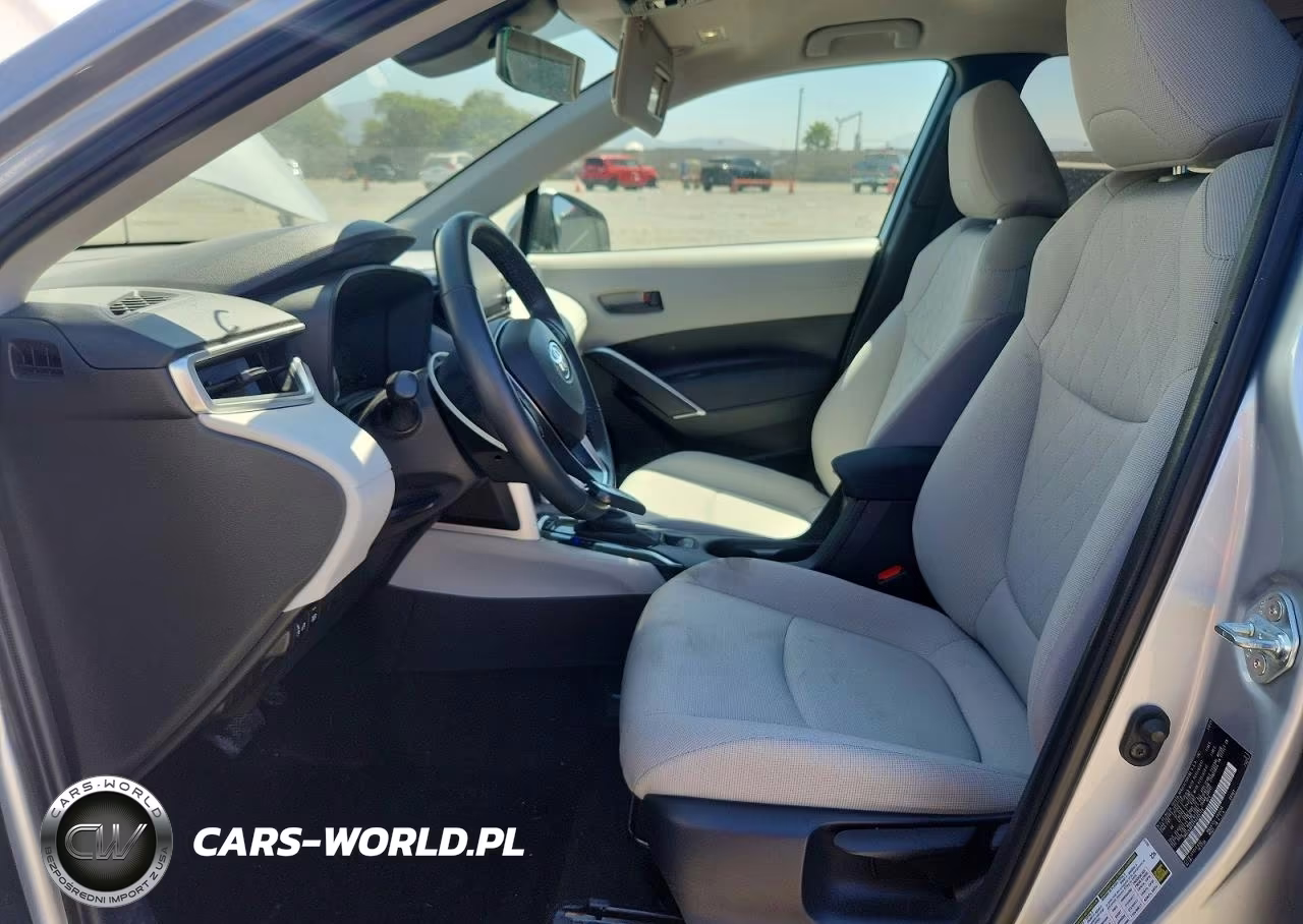 2022 Toyota Corolla Cross Le VIN:7MUCAABGXNV005176 - 7