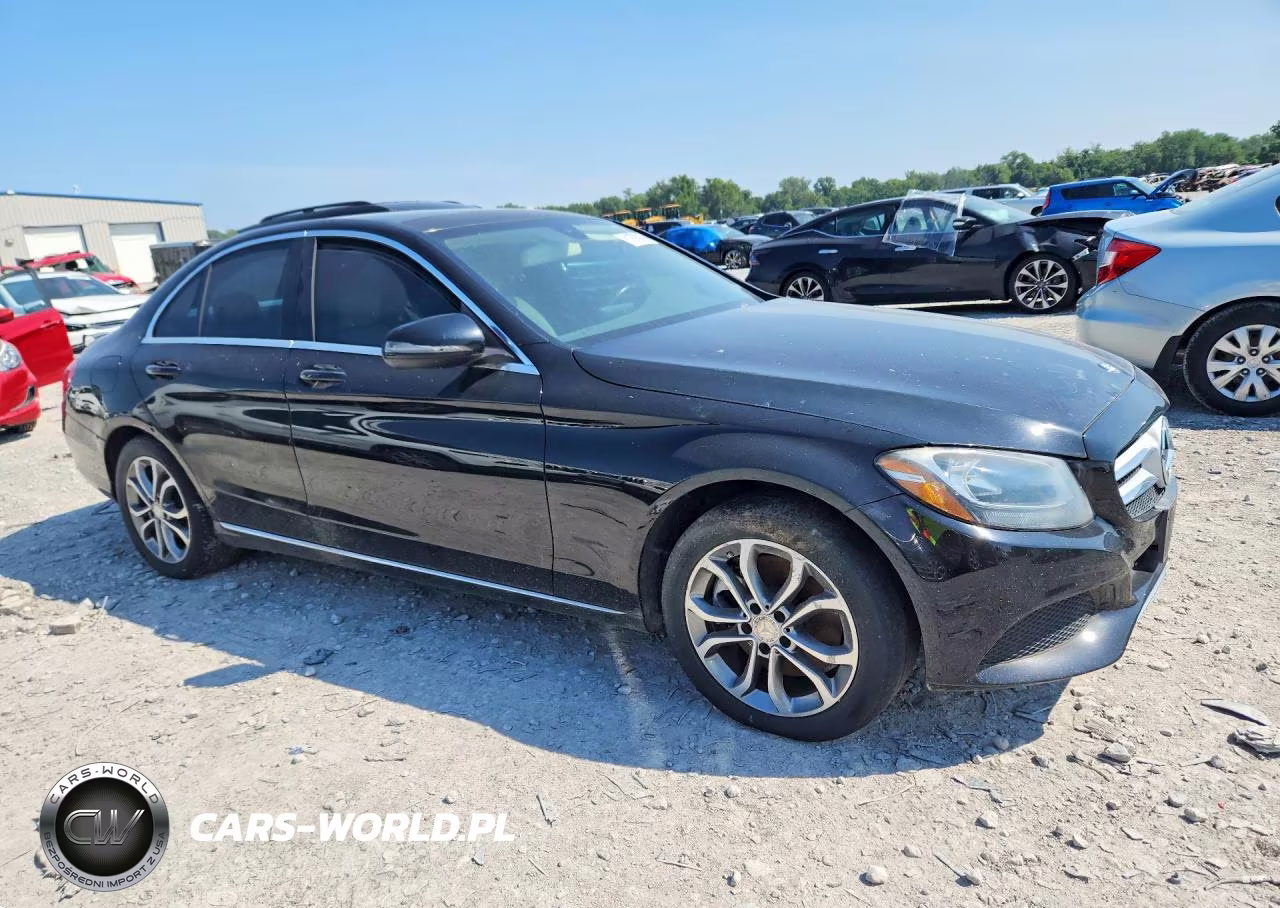 2016 Mercedes-Benz C 300 4Matic VIN:55SWF4KB1GU106840 - 4