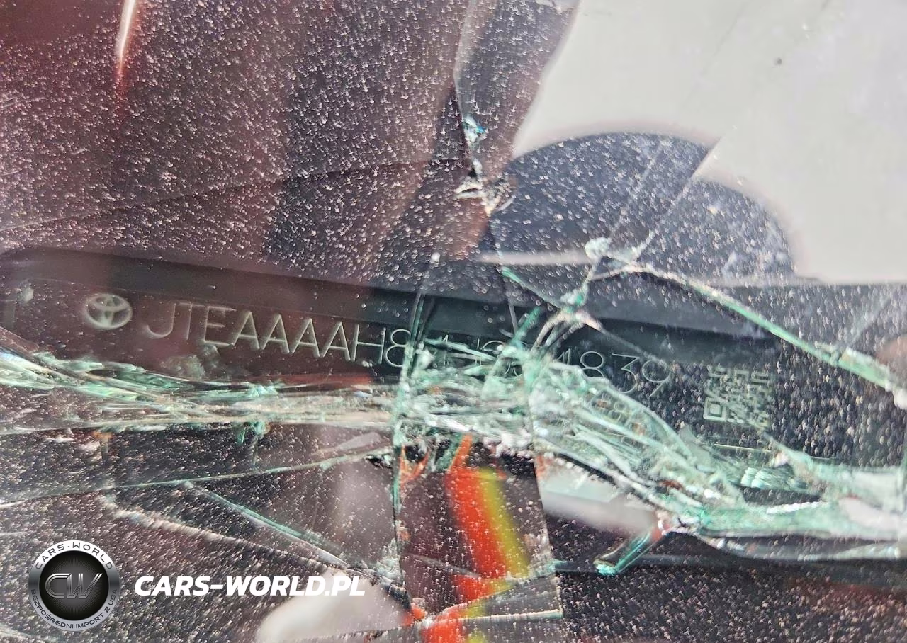 2021 Toyota Venza Limited VIN:JTEAAAAH8MJ034839 - 13