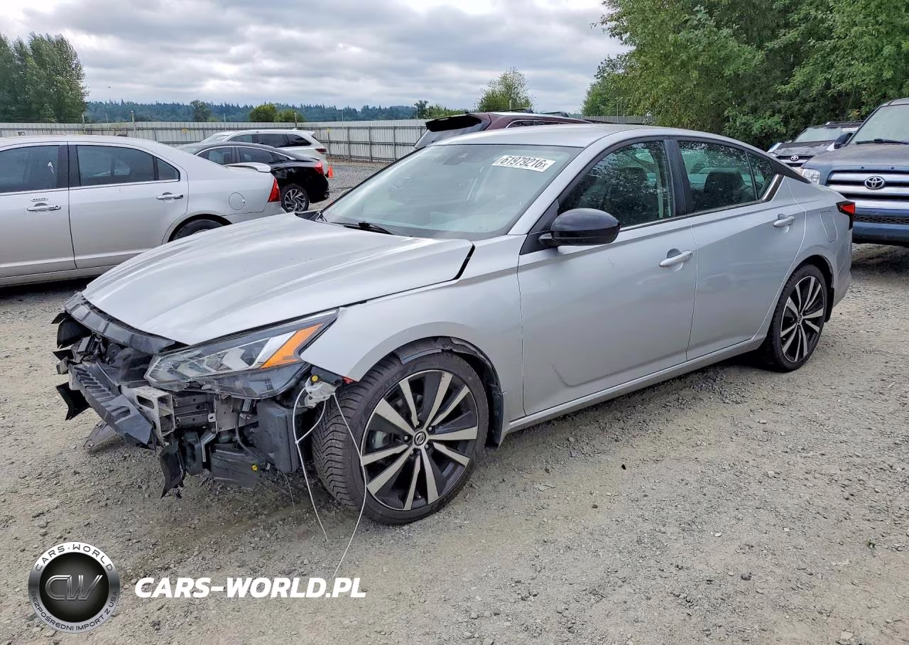 2022 Nissan Altima Sr – zdjęcie 1 z 13