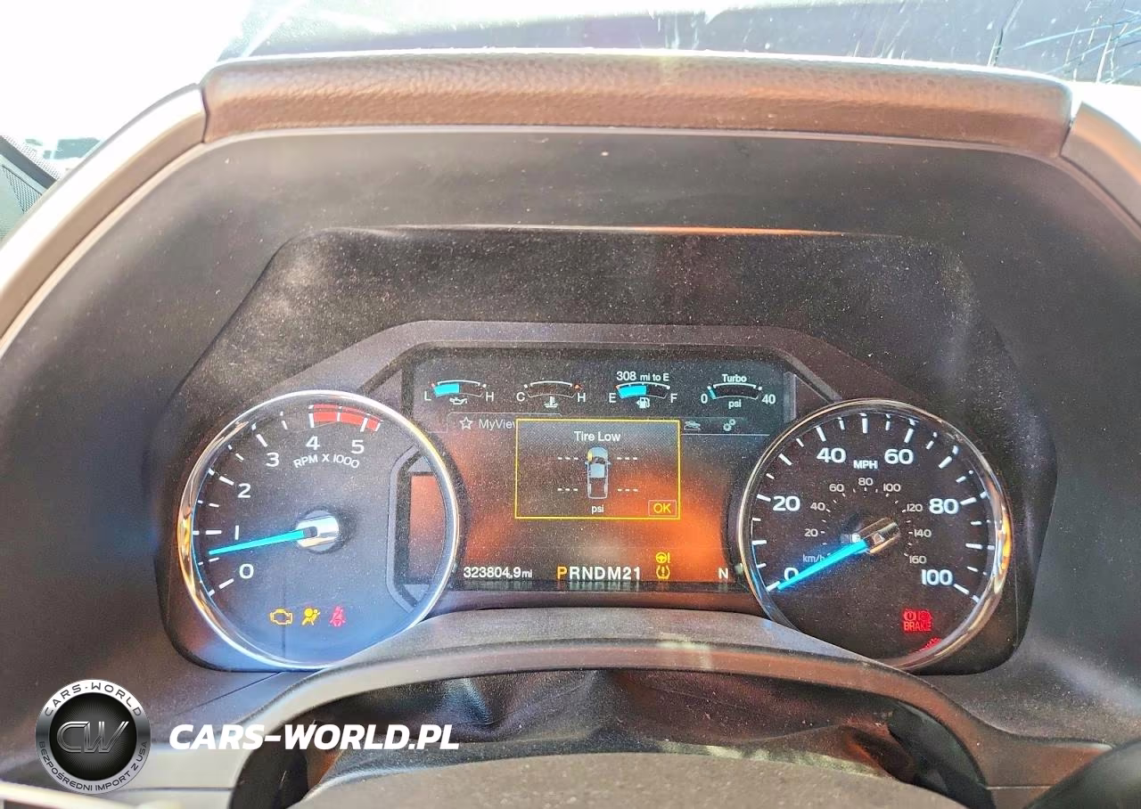 2018 Ford F250 Super Duty VIN:1FT7W2BT2JEB18796 - 9