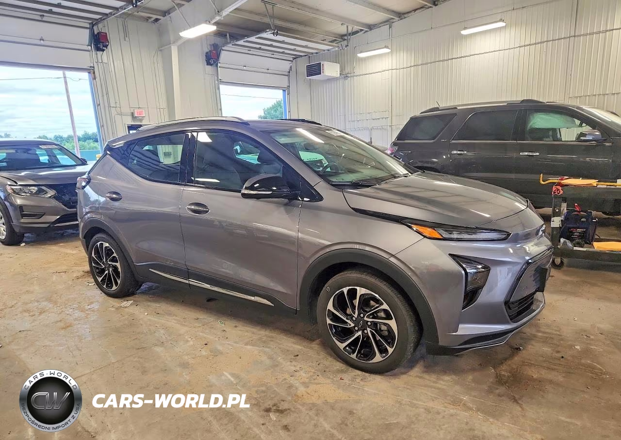 2023 Chevrolet Bolt Euv Premier VIN:1G1FZ6S01P4138674 - 4