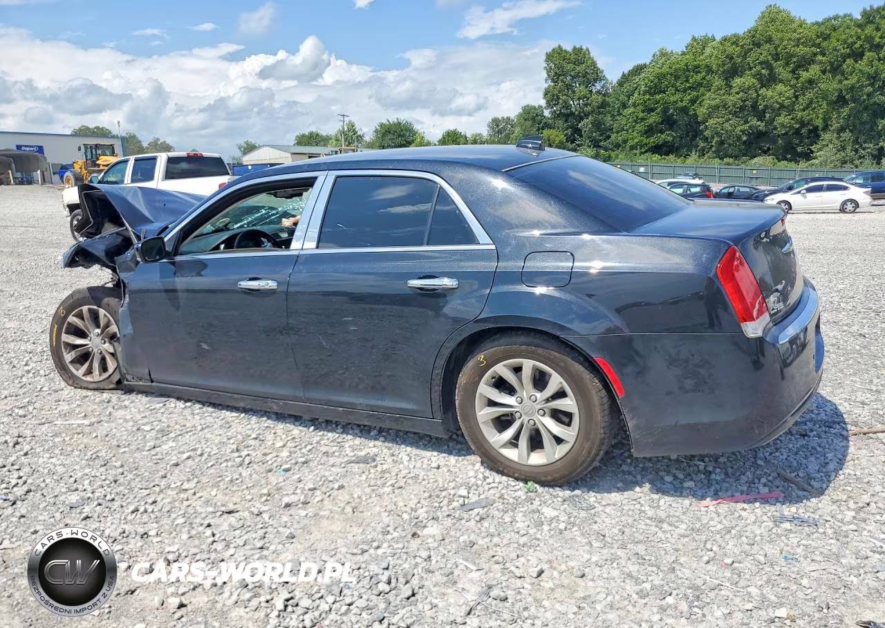 2015 Chrysler 300 Limited VIN:2C3CCAAG3FH760258 - 2