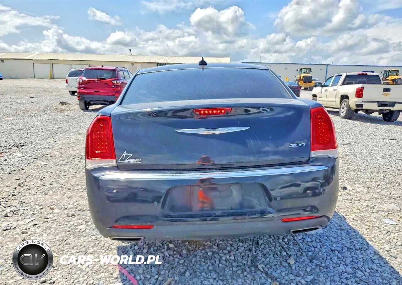 2015 Chrysler 300 Limited VIN:2C3CCAAG3FH760258 - 6
