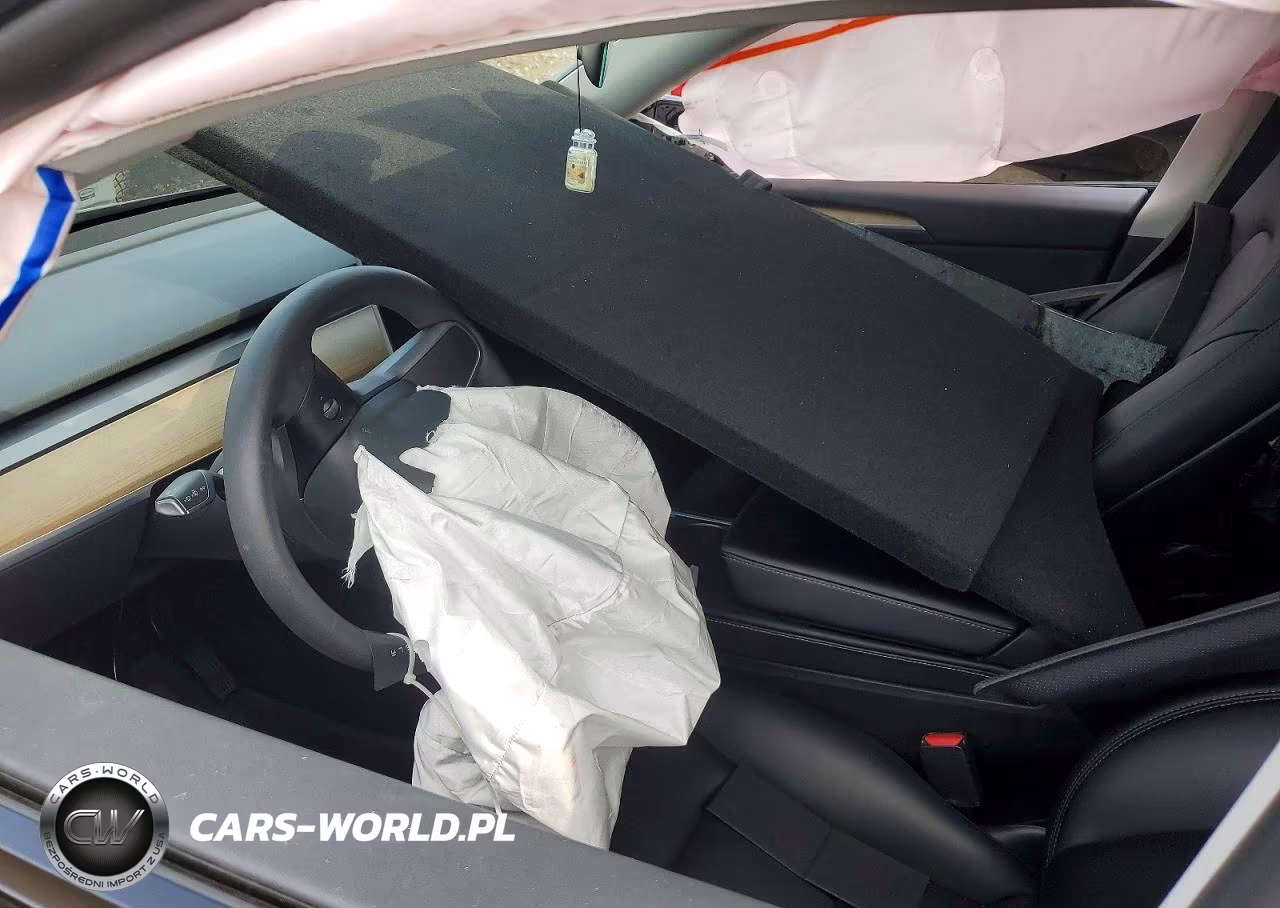 2022 Tesla Model Y VIN:7SAYGDEE3NA014980 - 7