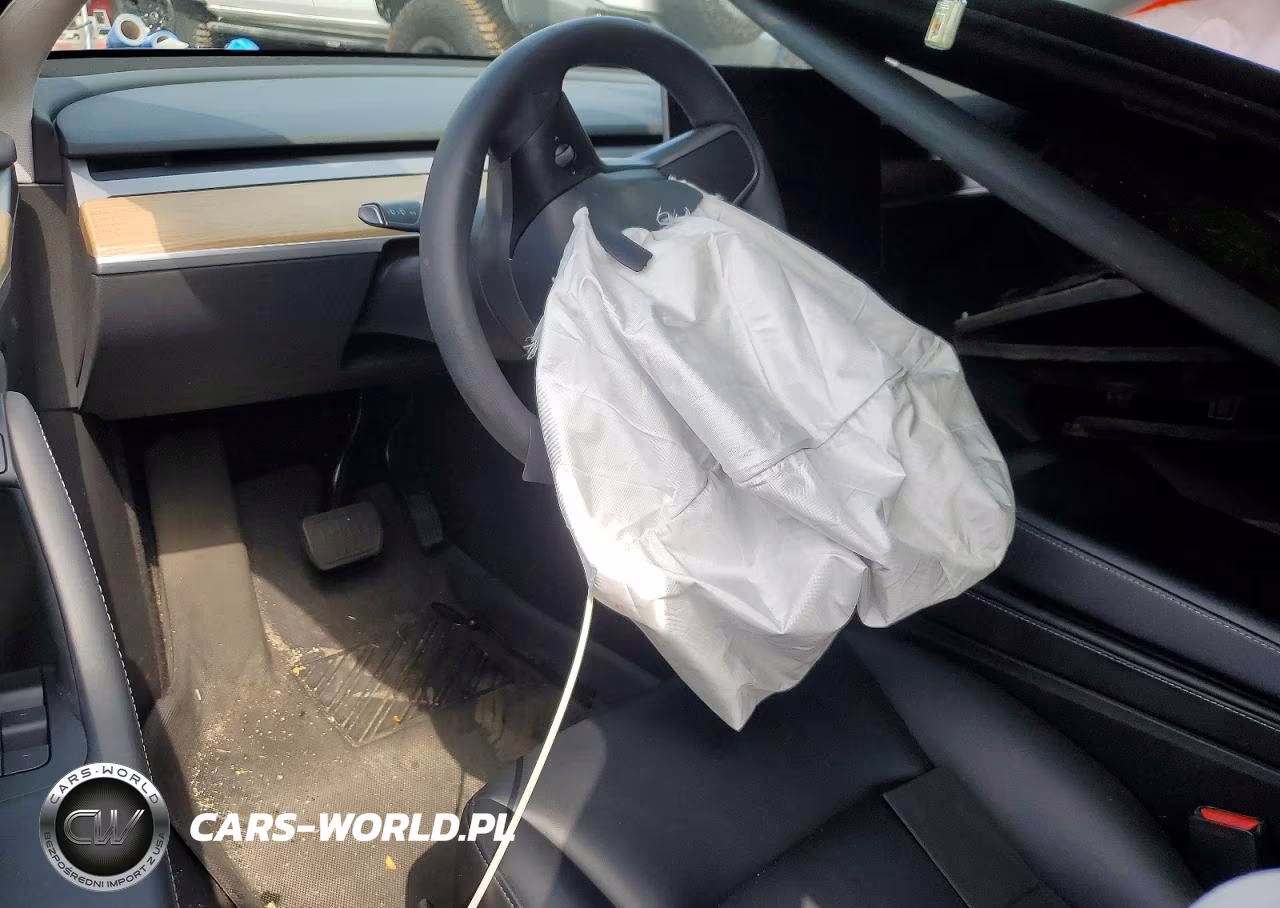 2022 Tesla Model Y VIN:7SAYGDEE3NA014980 - 8