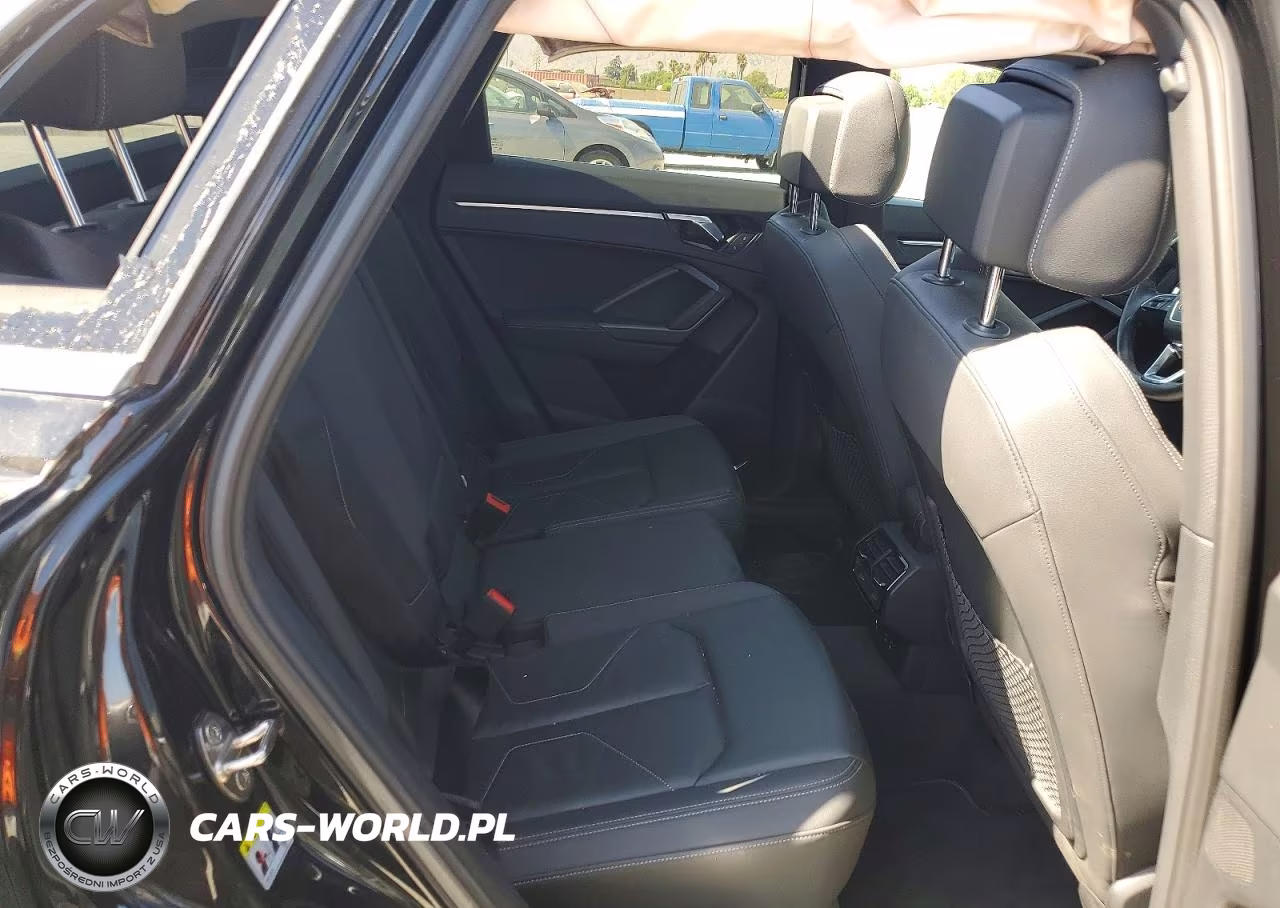 2020 Audi Q3 Premium Plus S-Line VIN:WA1EECF34L1037460 - 11