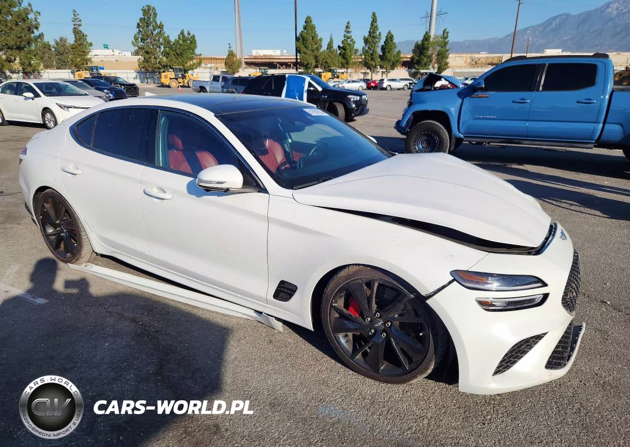 2023 Genesis G70 3.3T Standard