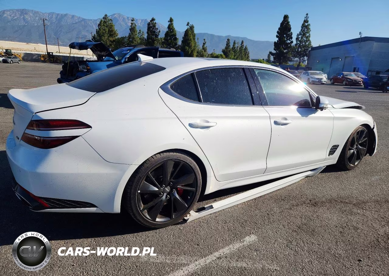 2023 Genesis G70 3.3T Standard VIN:KMTG54TE6PU123885 - 4