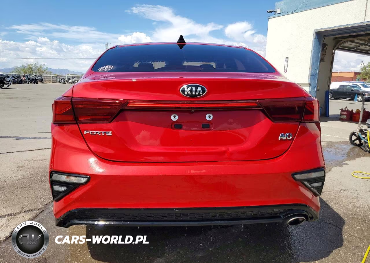 2021 Kia Forte Lxs VIN:3KPF24AD4ME318553 - 6