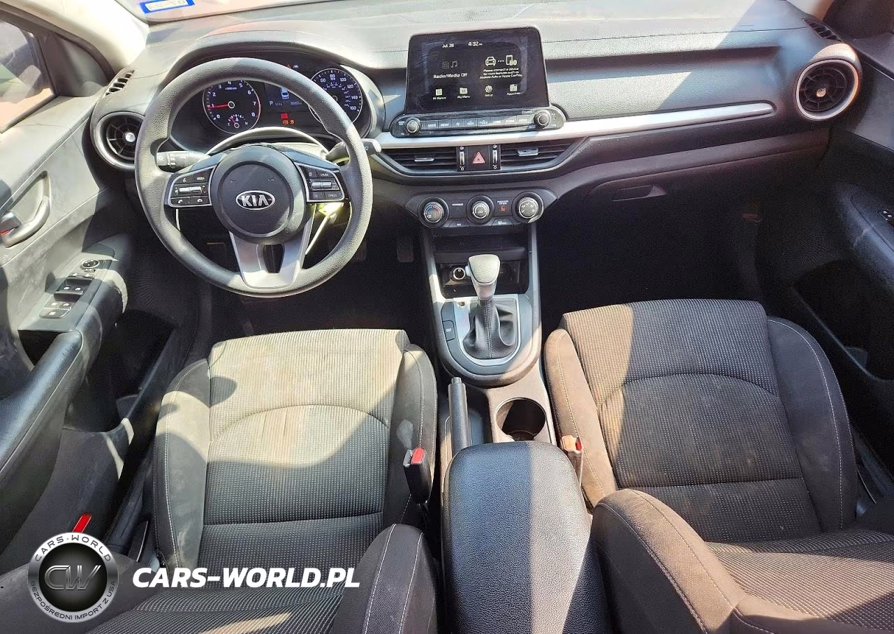 2021 Kia Forte Lxs VIN:3KPF24AD4ME318553 - 8