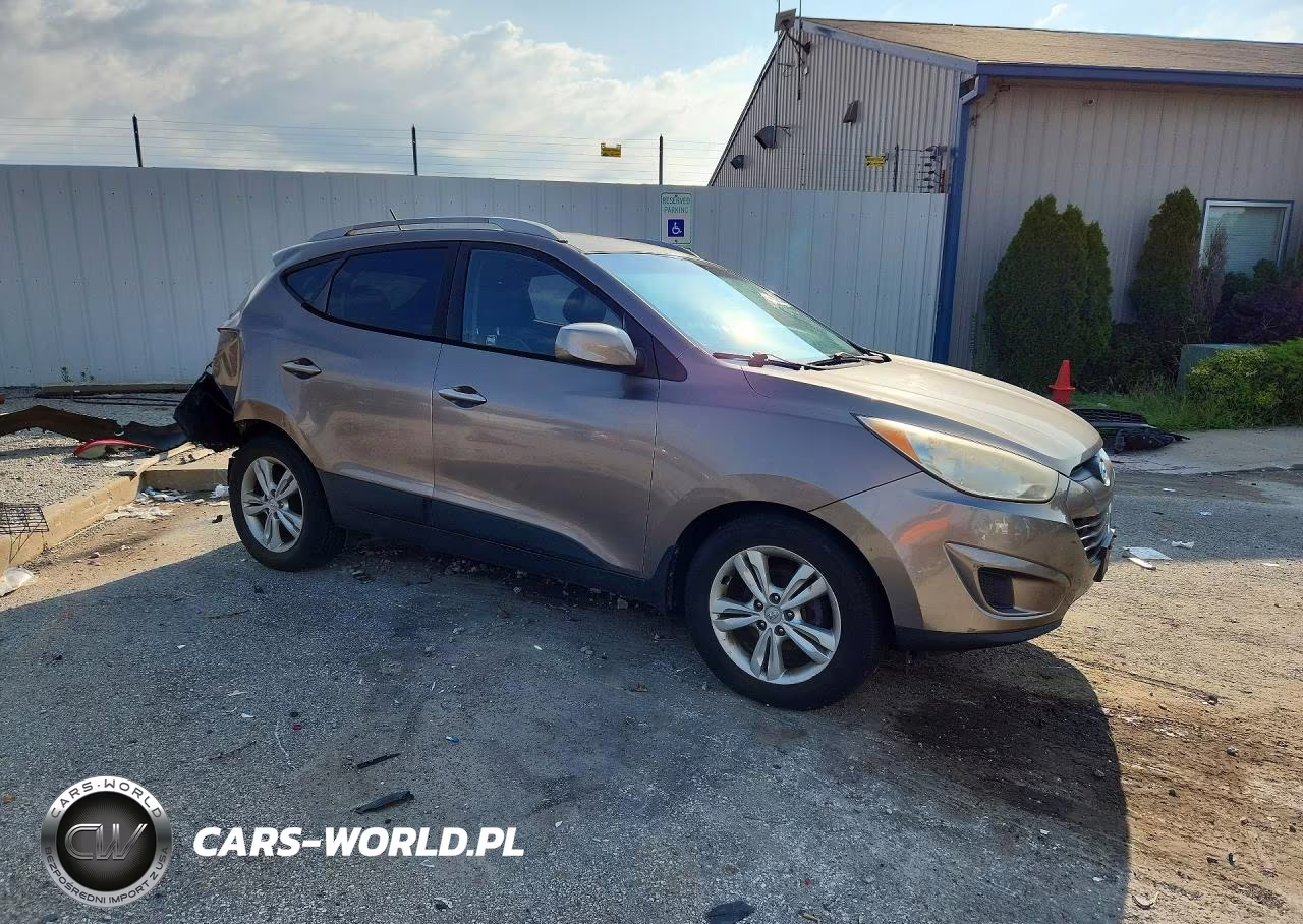 2011 Hyundai Tucson Gls VIN:KM8JU3AC2BU171147 - 4