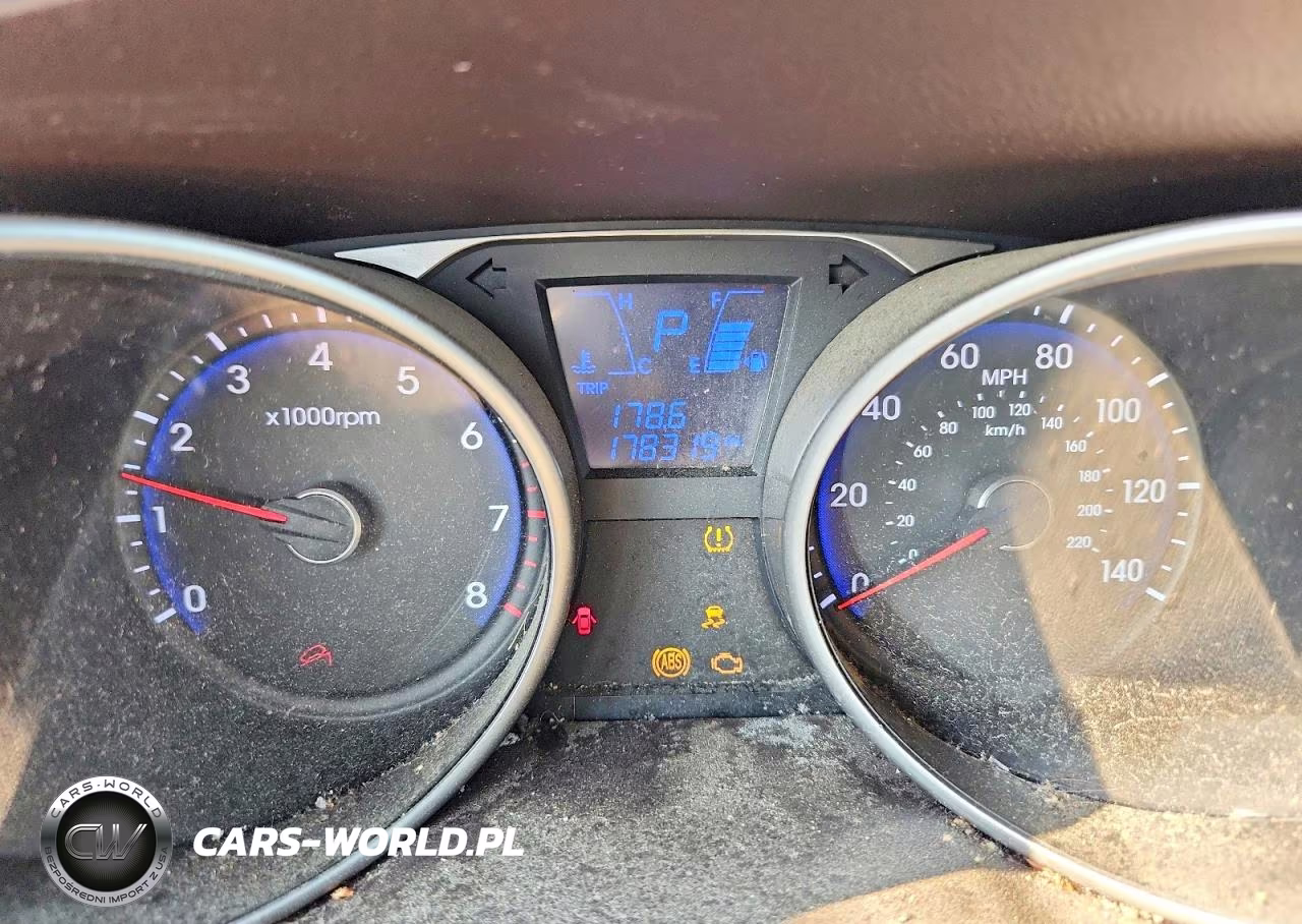 2011 Hyundai Tucson Gls VIN:KM8JU3AC2BU171147 - 9