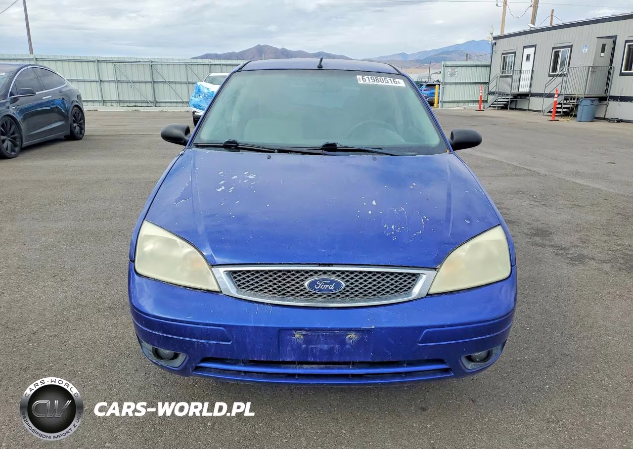 2005 Ford Focus Zx3 VIN:3FAHP31N15R161996 - 5