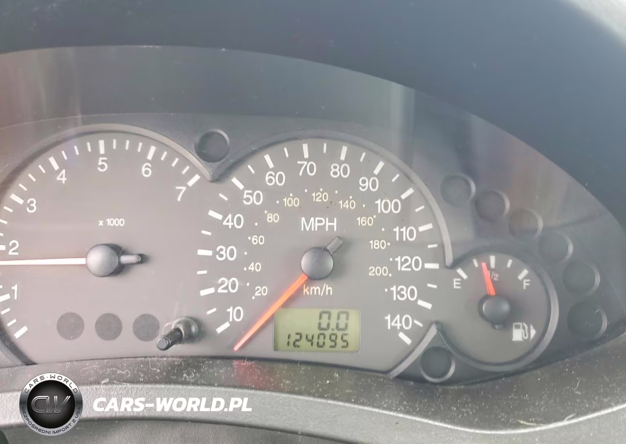 2005 Ford Focus Zx3 VIN:3FAHP31N15R161996 - 9