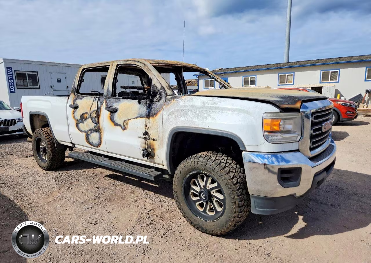 2016 GMC Sierra K2500 Heavy Duty VIN:1GT12RE89GF212873 - 4