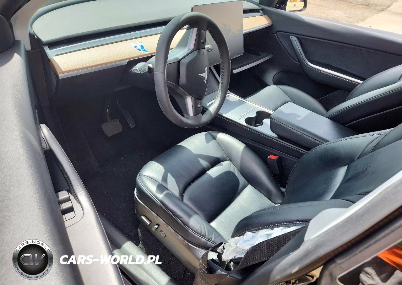 2021 Tesla Model Y VIN:5YJYGDEEXMF242862 - 8