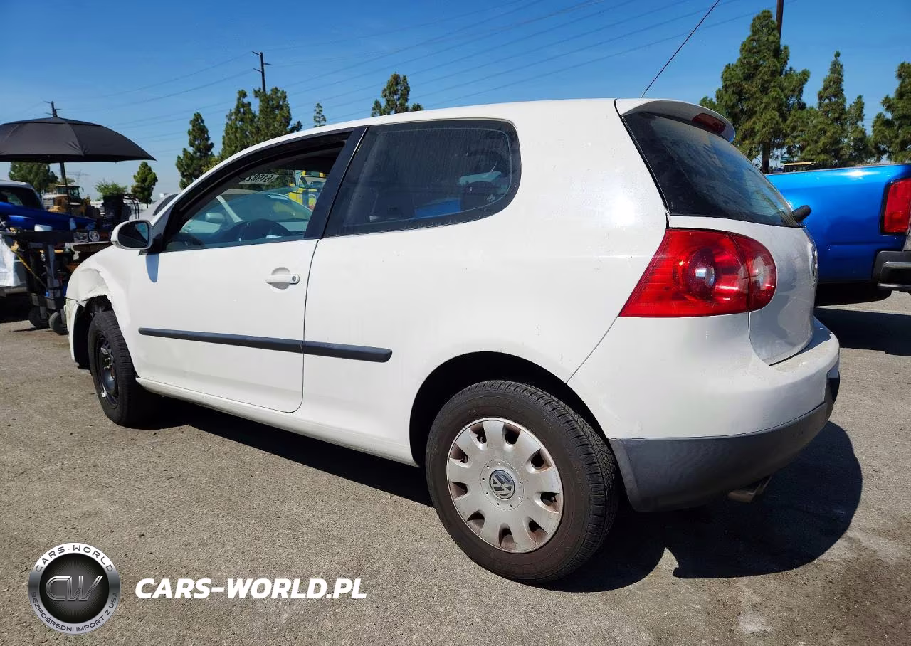2008 Volkswagen Rabbit VIN:WVWAA71K48W220986 - 2